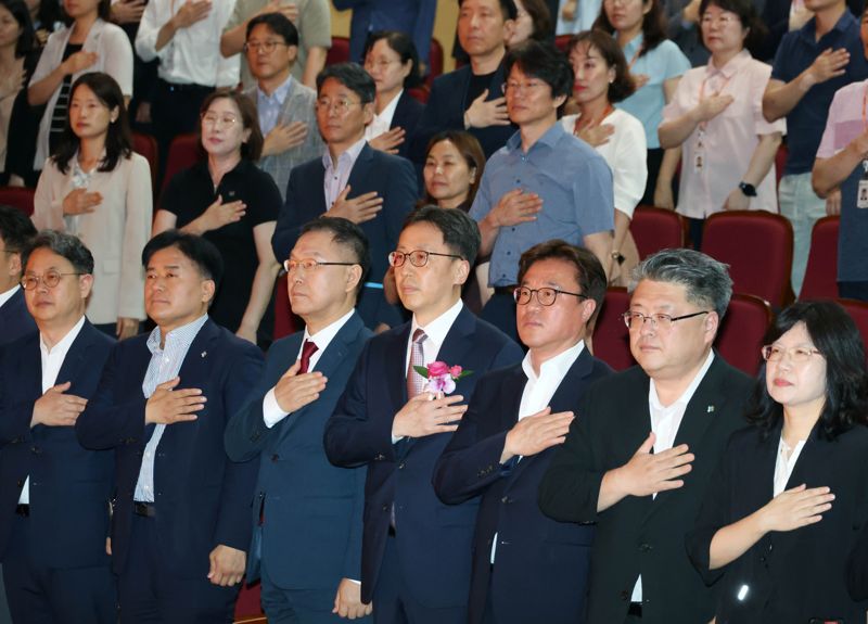 연원정 신임 인사혁신처장, "정부혁신 선도...유능한 공직사회 실현"