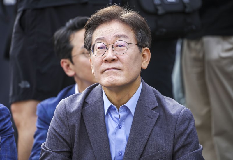 이재명, 오송 참사 1주기에 "책임자 처벌 있어야 비극 반복되지 않아"