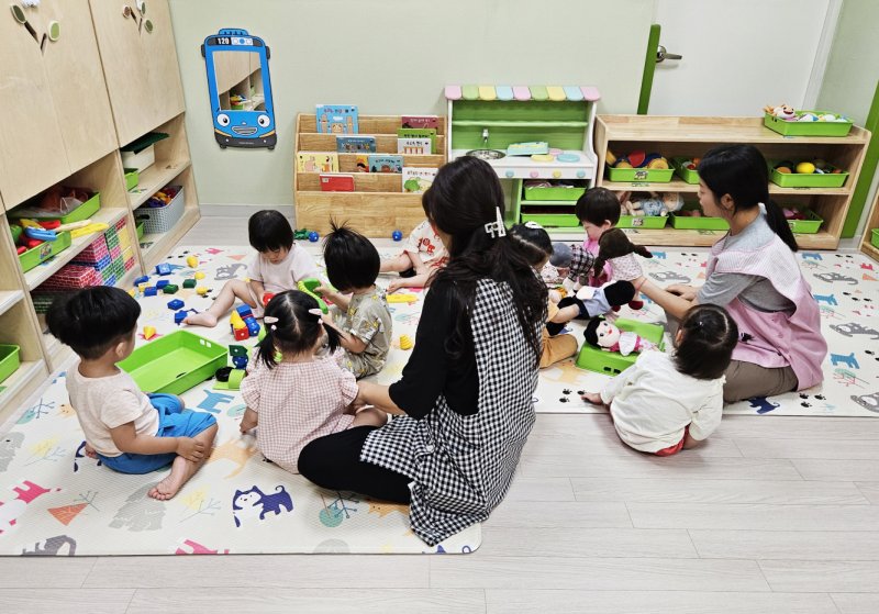 "짧은 시간도 편히 아이 맡기세요" 시간제 보육서비스 기관 2배 확대