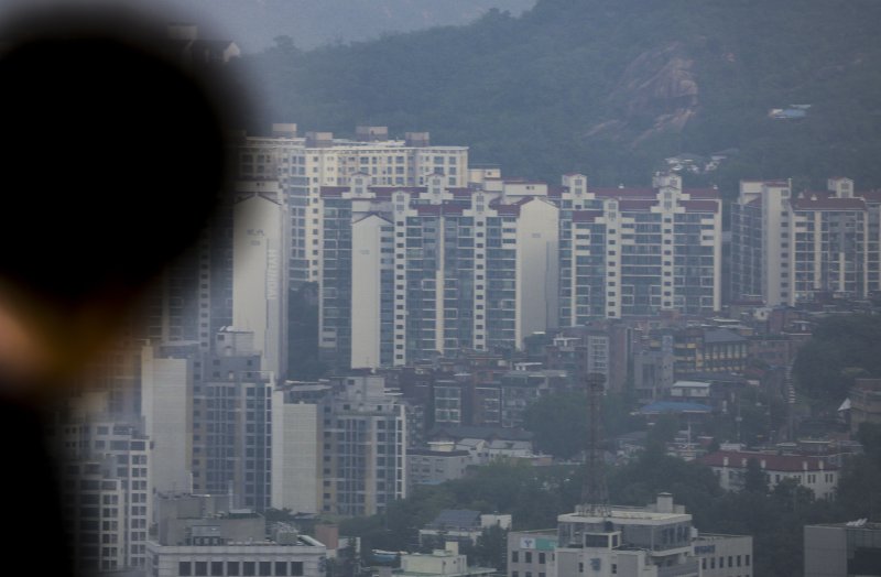 당장 서울 집값 ‘억’ 뛰는데...그린벨트에 추가 2만가구 대안?