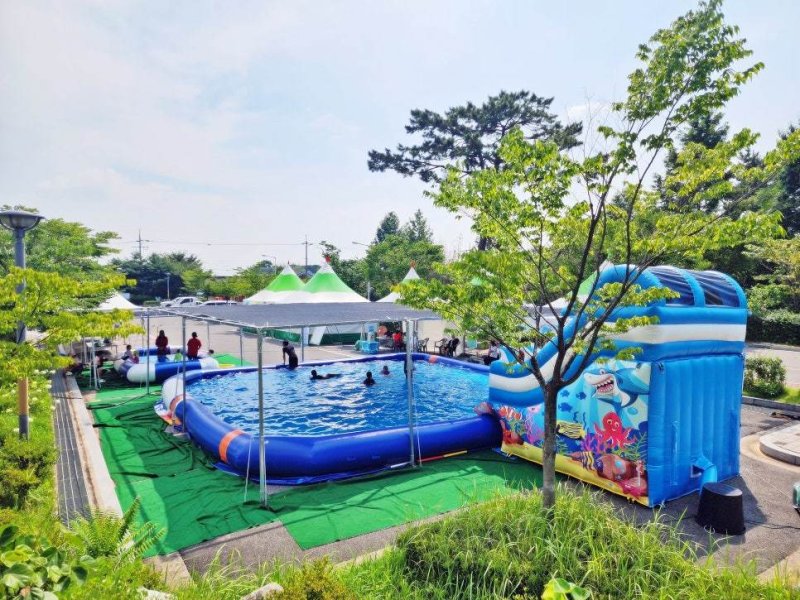 전북 익산시가 운영하는 어린이 풀장. 익산시 제공