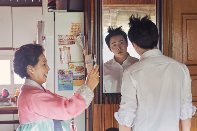 조정석 '파일럿' 예매량, '엑시트' 넘다..."제 코믹 연기 비결은.."[인터뷰]