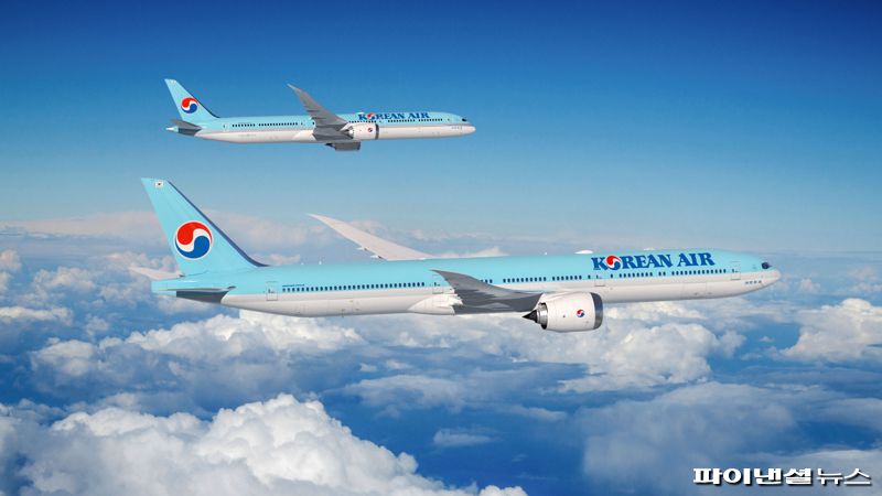 대한항공 B777-9(아래) 및 787-10(위). 대한항공 제공