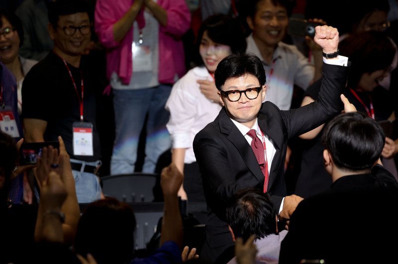 23일 오후 경기도 고양시 킨텍스에서 열린 국민의힘 제4차 전당대회에 한동훈 당 대표 후보가 입장하고 있다. [공동취재] /사진=연합뉴스