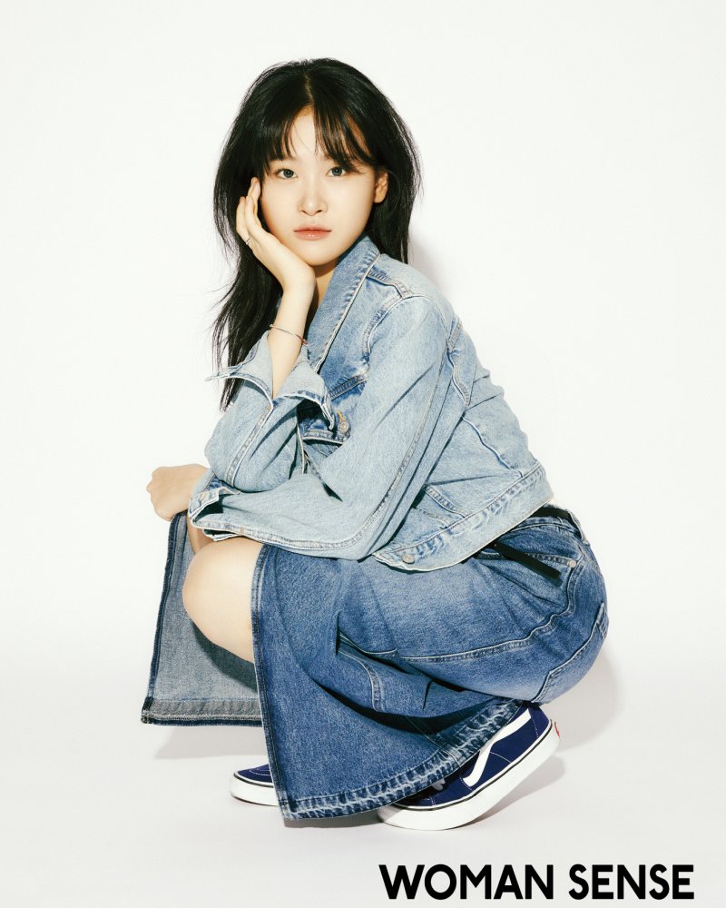 [서울=뉴시스] 김다현. (사진=우먼센스 제공) 2024.07.24. photo@newsis.com *재판매 및 DB 금지