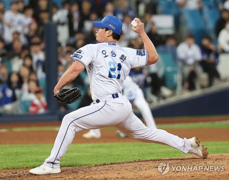 올 시즌 KIA만 만나면 이상하게 꼬이는 오승환 / 사진 = 연합뉴스