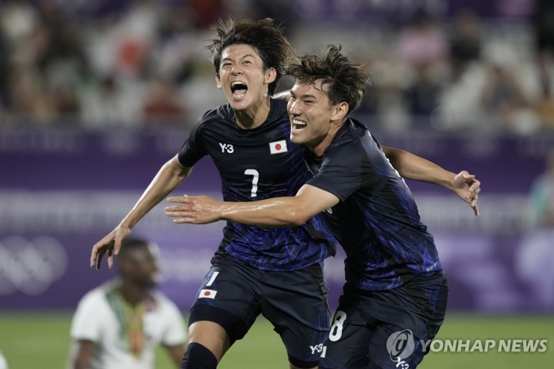 부러우면 지는건데...우리가 이겼던 일본 축구, 2연승 8강 진출 확정 [파리올림픽]