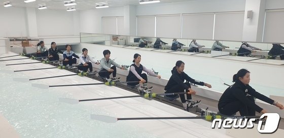 탄금호국제조정경기장 실내조정훈련장 훈련 모습.(자료사진)/뉴스1