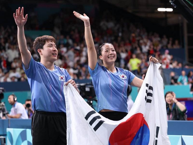 임종훈‧신유빈, 탁구서 12년만에 동메달 쾌거!... 신유빈 韓 탁구 에이스로 우뚝