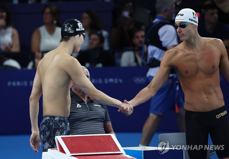 자유형 200ｍ 金 포포비치 “내 친구 황선우, 괜찮아. 고개 들어”