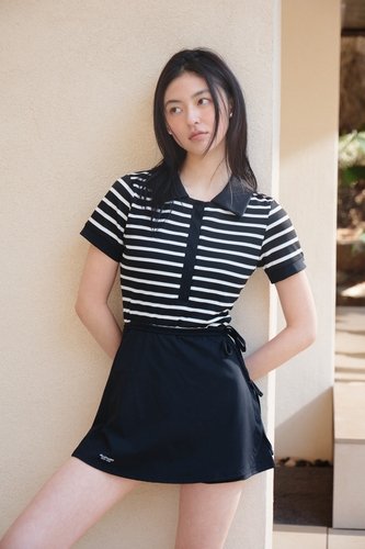 질스튜어트 뉴욕의 블랙 스트라이프 투피스 수영복 [LF 제공, 재판매 및 DB 금지]