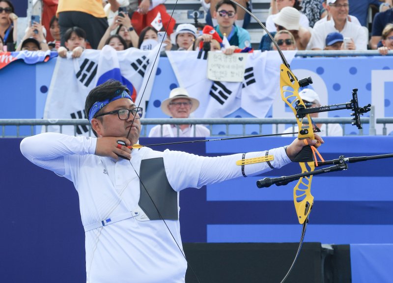 양궁 대표팀 김우진이 2024 파리 올림픽 개인전 4강에 진출했다. /뉴스1 DB ⓒ News1 박정호 기자 /사진=뉴스1