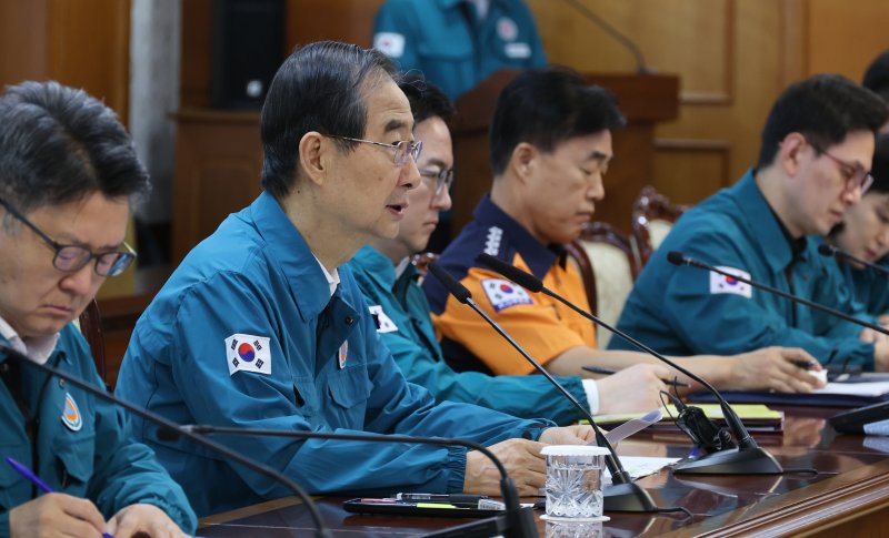 한덕수 총리 "전공의 모집 기간 연장..복귀 방해 엄중 조치'