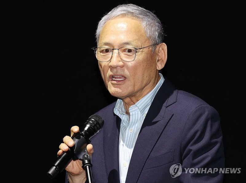 유인촌 장관, 안세영 관련 "사실 관계 파악 우선, 필요성 있으면 바꿀 것"