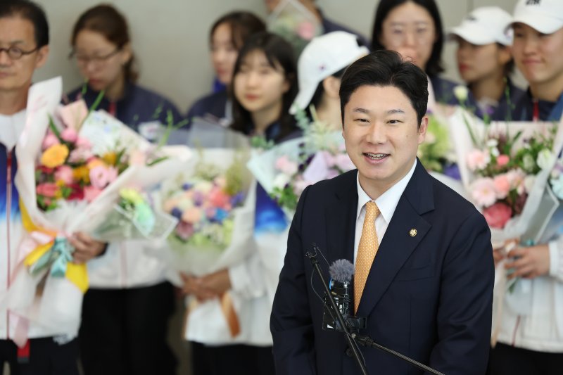 진종오, 체육계 비리 국민제보센터 개설..."문제점 근본적으로 타파"