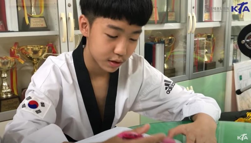 2019년 대한태권도협회가 유튜브에 공개한 박태준의 영상 [대한태권도협회 유튜브 영상 캡처. 재판매 및 DB금지]