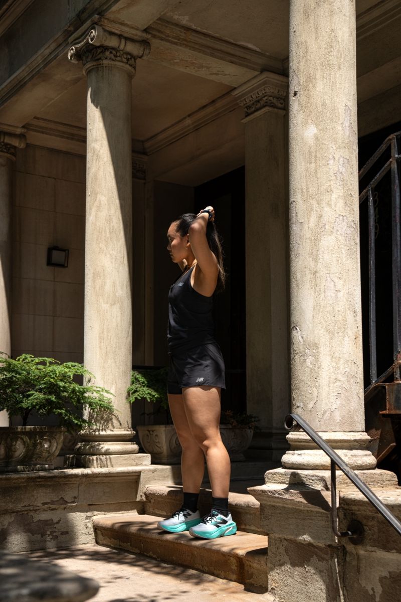 이랜드 뉴발란스 '퓨어셀 SC 트레이너' 출시 하루만에 완판