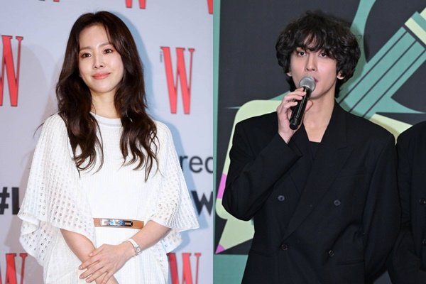 한지민(왼쪽), 최정훈