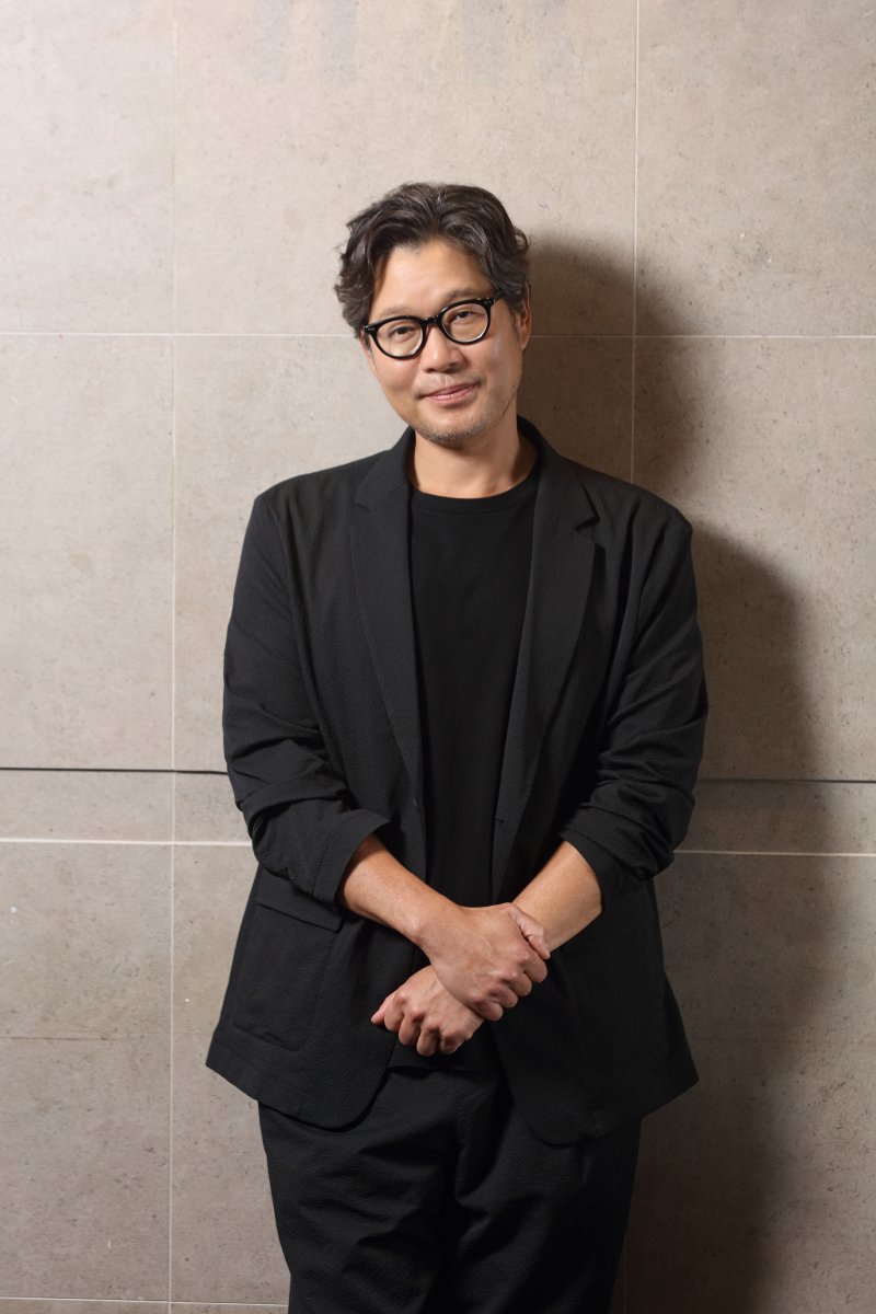 유재명 "전두환 모티브 캐릭터, 부담스럽고 어려웠다" [N인터뷰]