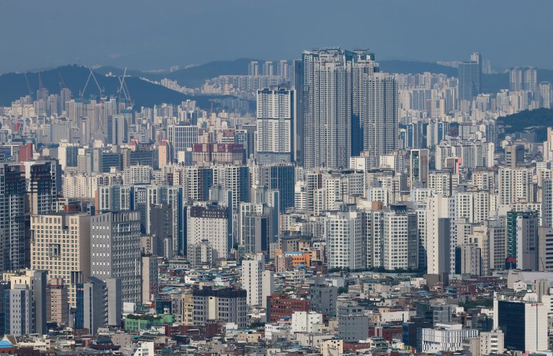 집값상승·임대차2법에 전셋값도 잇딴 신고가 '상승압력 고조'