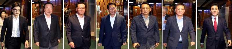 [서울=뉴시스] 조성봉 기자 = 한동훈 국민의힘 대표가 12일 오후 서울 여의도의 한 식당에서 열린 4선 의원 오찬회동에 참석하고 있다.왼쪽 사진부터 한 대표, 한기호 의원, 이종배 의원, 김상훈 의원, 김도읍 의원, 이헌승 의원, 윤영석 의원. 2024.08.12. suncho21@newsis.com