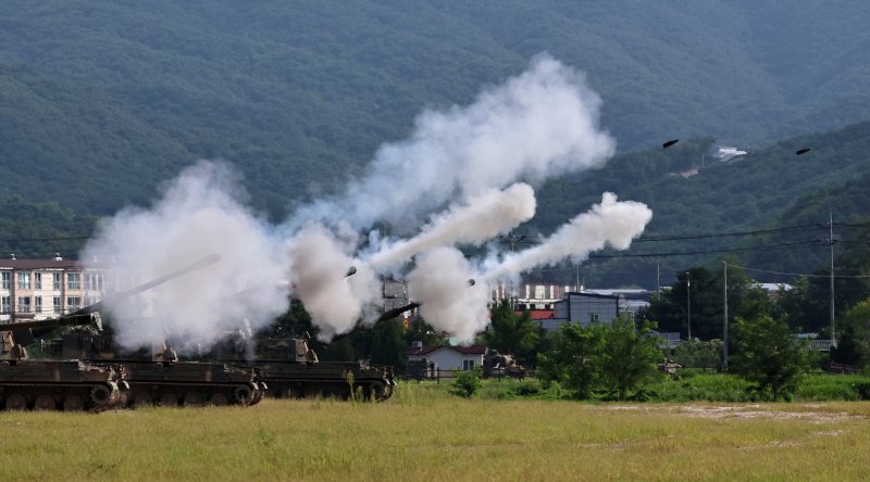 軍, 접경지 포사격 훈련 18∼19일 예정대로 실시