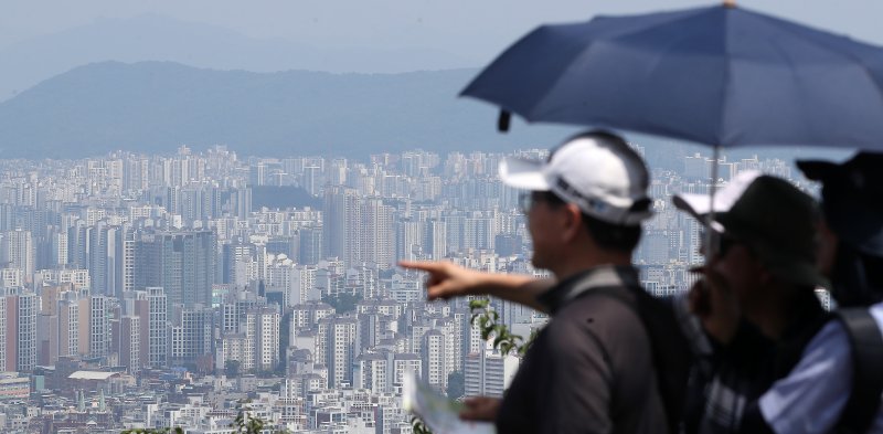 서울 아파트단지 전경. 뉴스1