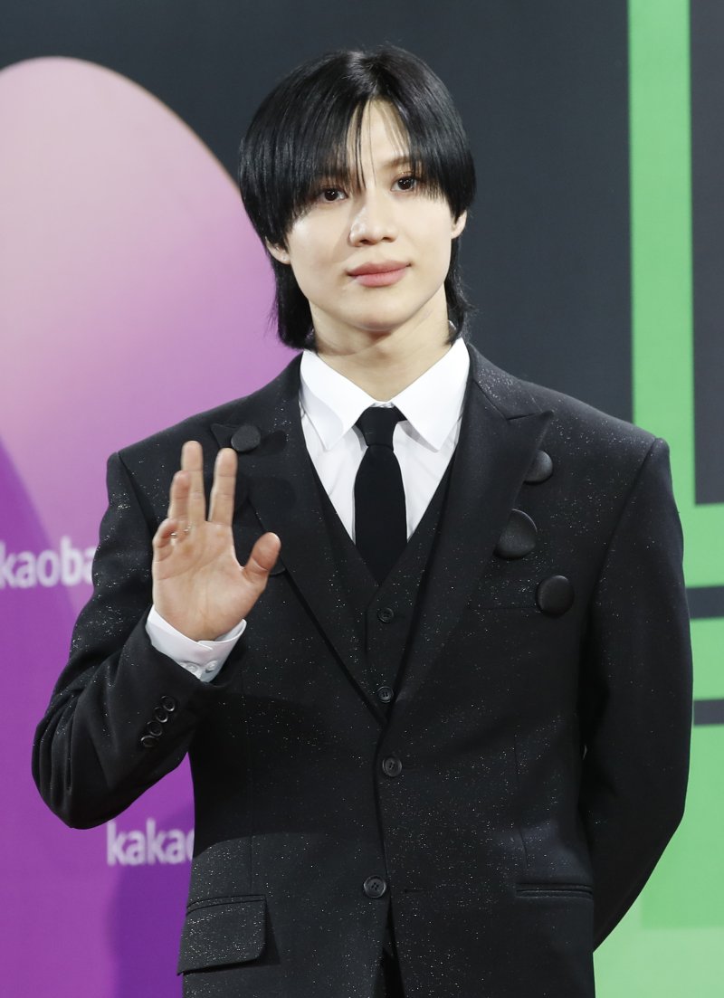 샤이니 태민 "의류 사업 안 한다" 해명…소속사 "업체 실수"