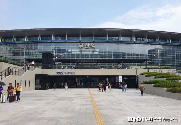 오는 28일 오후 ‘제1회 부산 신산업 스타트업 포럼, 우주산업’이 열리는 부산역 유라시아플랫폼. 사진=변옥환 기자