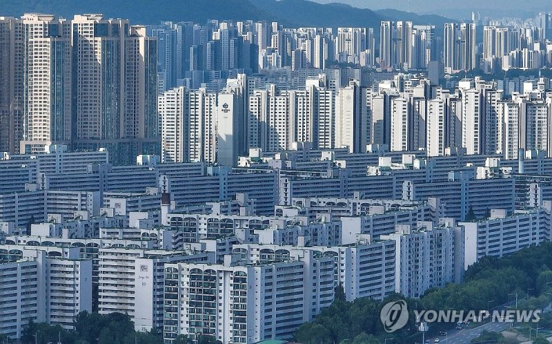 7월1일 서울 시내의 아파트 단지 모습. 연합뉴스