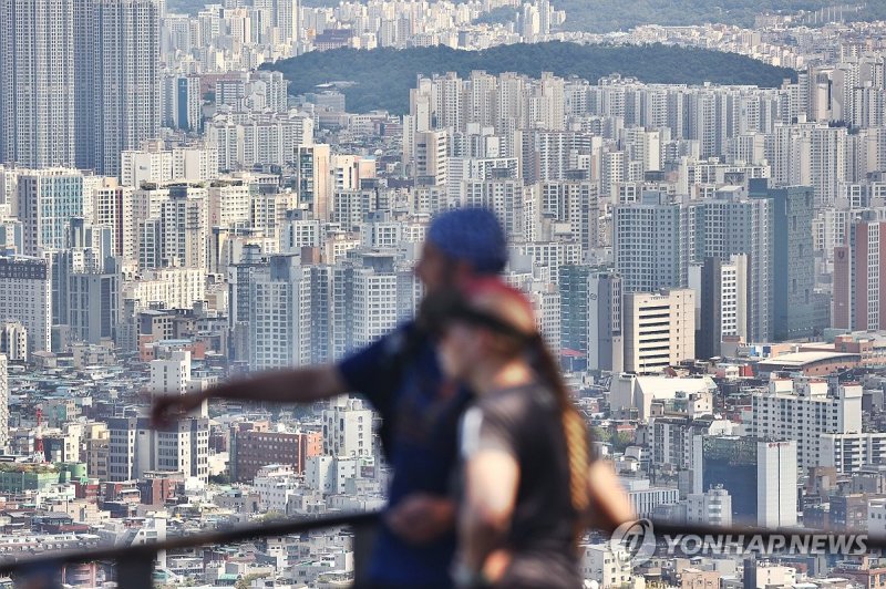 View of apartment complex seen from Namsan, Seoul