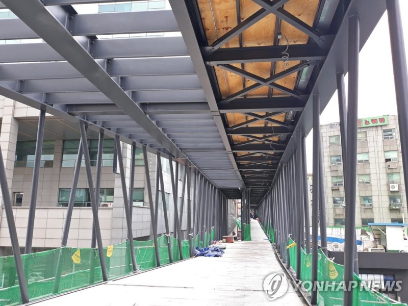 2021년 7월 세운상가 일대 공중보행길 연결 공사현장 [촬영 안 철 수] 2021.7