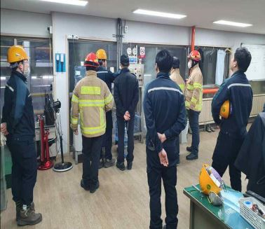 한국산업단지공단은 지난 6월 20일 시화국가산업단지 내 성림유화에서 ‘산업단지 안전주치의 합동훈련’을 시화국가산단 소방서, 입주기업 등과 함께 진행했다. 산단공 제공