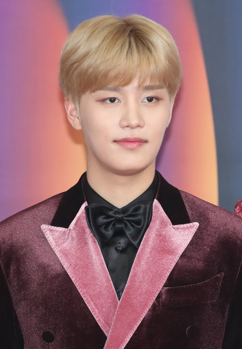 '성범죄 피소' NCT 태일, SNS 비공개·유튜브 영상 삭제