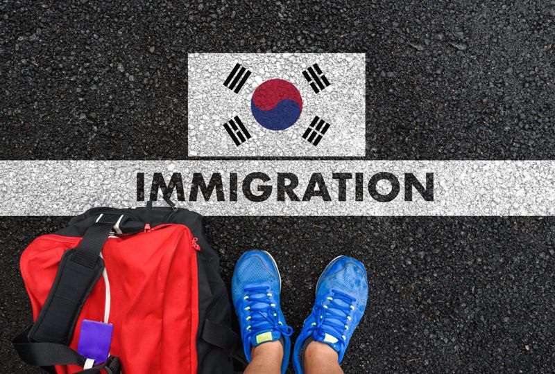 '일할 사람' 10년내 400만명 증발...'이민사회' 늦출수 없는 미래 [인구절벽, 희망은 없나⑤]