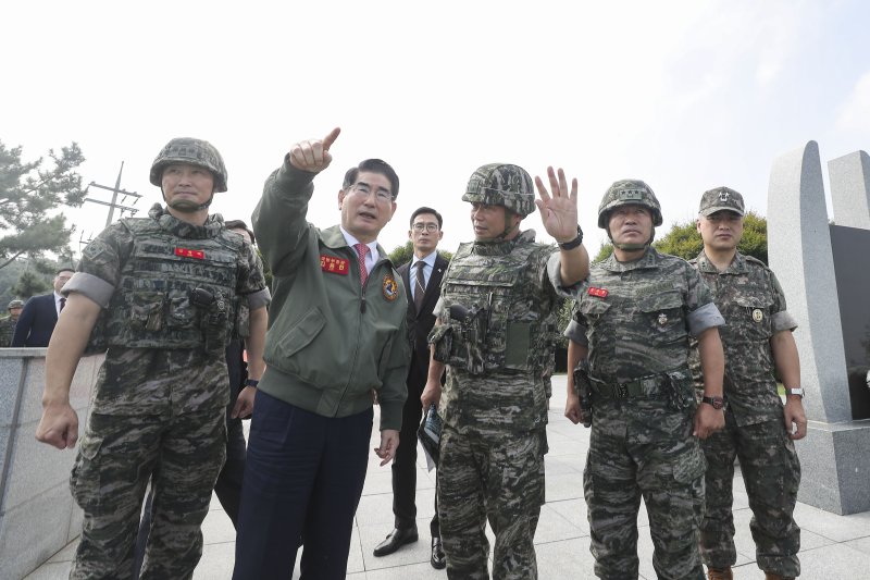 김용현 국방장관, 첫 군사대비태세 점검 "적 도발시 '즉·강·끝' 선응징, 후보고"