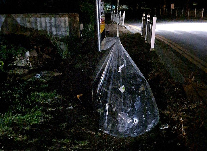 합참 "北 어제 21차 쓰레기풍선, 160여개살포…우리측에 30여개 낙하"