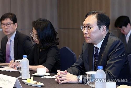 한중 통상장관회의…연내 FTA 서비스투자 후속 공식 협상 진행