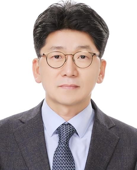 광주광역시는 신임 기획조정실장에 이병철 행정안전부 고위공무원<사진>이 9월 30일자로 임명됐다고 밝혔다. 광주광역시 제공