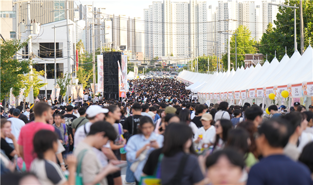 ‘2024 대전 빵축제’ 14만명 찾았다...'빵의 聖地' 우뚝