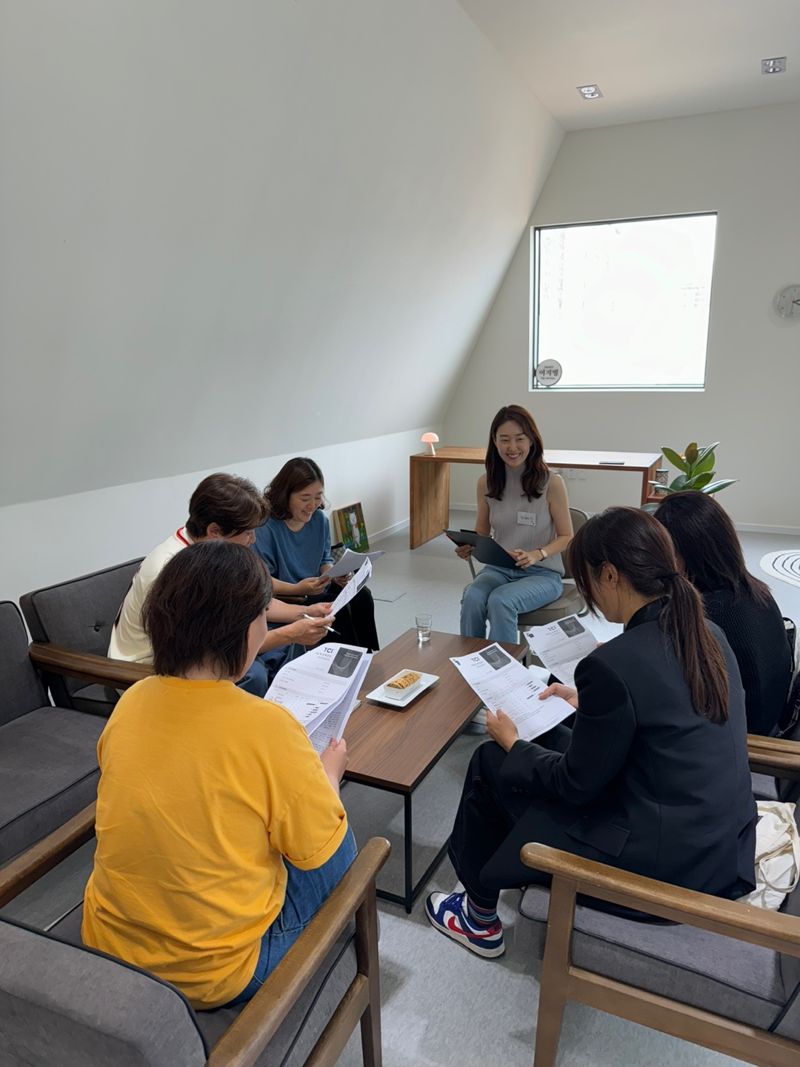 행위로만 살아가는 현대인, '마음챙김'으로 삶 되찾아야 [인터뷰]