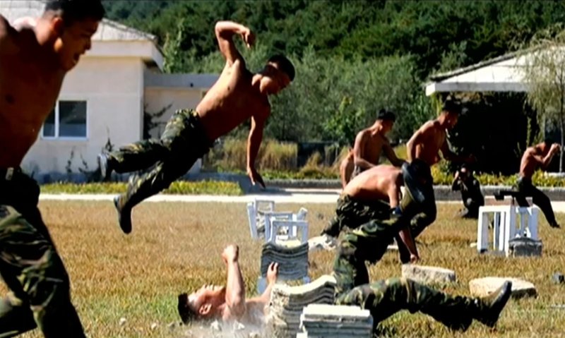 북한 조선중앙TV는 김정은이 지난 2일 서부지구 조선인민군(북한군) 특수작전부대 훈련기지를 현지시찰하고 전투원들의 훈련실태를 점검했다고 보도했다. 사진=조선중앙TV 캡쳐