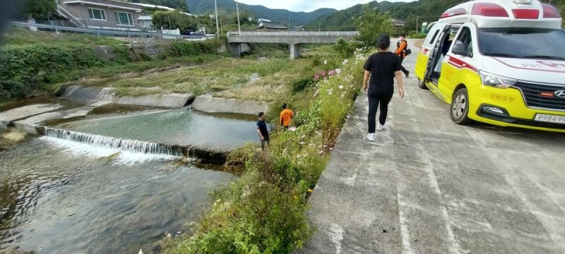 4m 옹벽 아래 추락한 할머니, 비번이던 소방관 부부가...