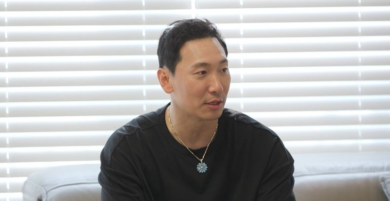 '안현모와 이혼' 라이머, 부모님 앞에서 눈물…근황 공개