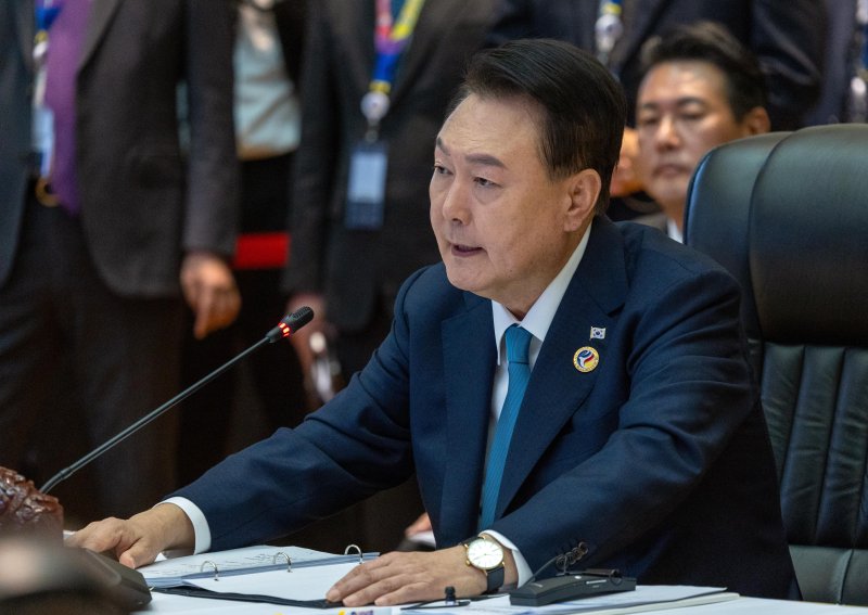 한-아세안, 최상위관계 수립..尹 ‘남중국해 자유’ 공동성명