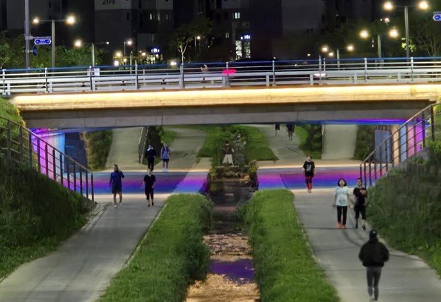 양주시 마개미천 경관조명(사진 = 양주시청 제공) *재판매 및 DB 금지