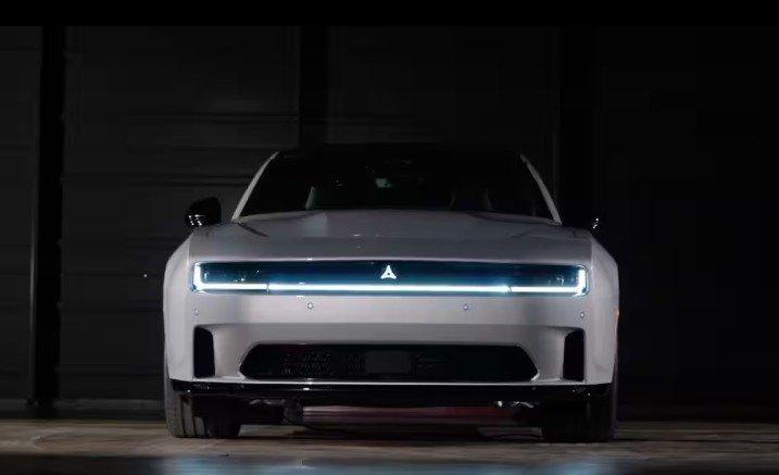 스텔란티스그룹 산하 닷지가 올해 말 출시하는 '차저' 전기차 모델 모습(닷지 홈페이지 갈무리). 2024.10.14.