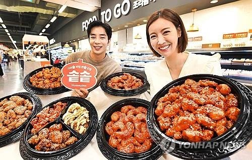 홈플러스, 델리코너 강정 브랜드 '솥솥' 신규 론칭 [홈플러스 제공. 재판매 및 DB금지]