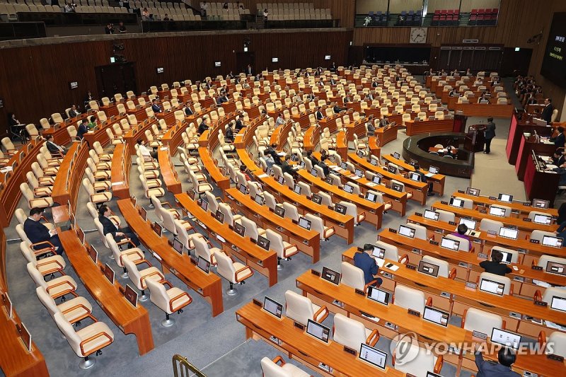 기재위 등 5개 상임위 국감…운영위, 증인채택 협상