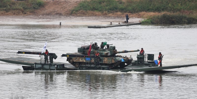 제5공병여단, '한미연합 제병협동 도하훈련' 실시